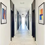 Apartament Hello Budget Free Parking & Wifi *