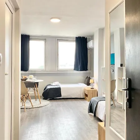 Hello Budget Free Parking & Wifi * Stara Zagora