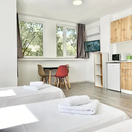 Apartamento Hello Budget Free Parking & Wifi