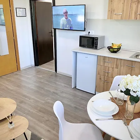 Hello Budget Free Parking & Wifi Appartement *