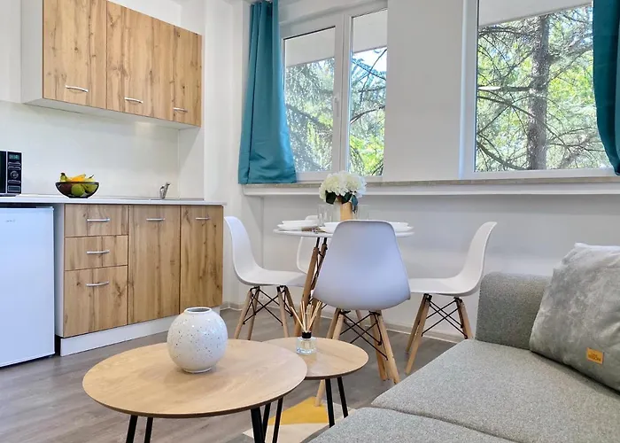 Hello Budget Free Parking & Wifi