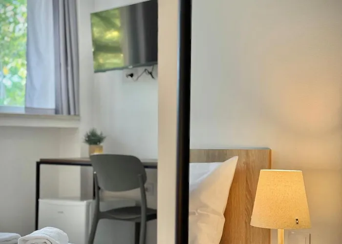 Hello Budget Free Parking & Wifi * Стара Загора